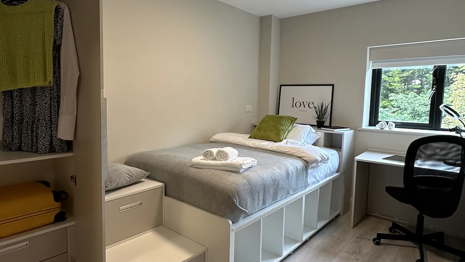 Ensuite Rooms view 3