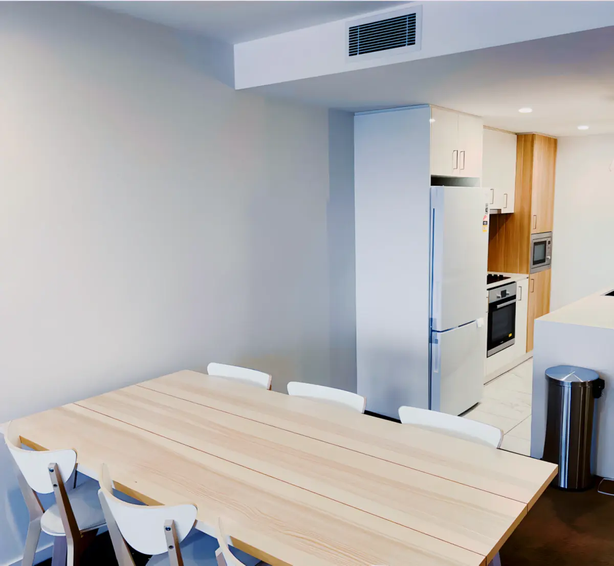 6 Cape St, Canberra 2602