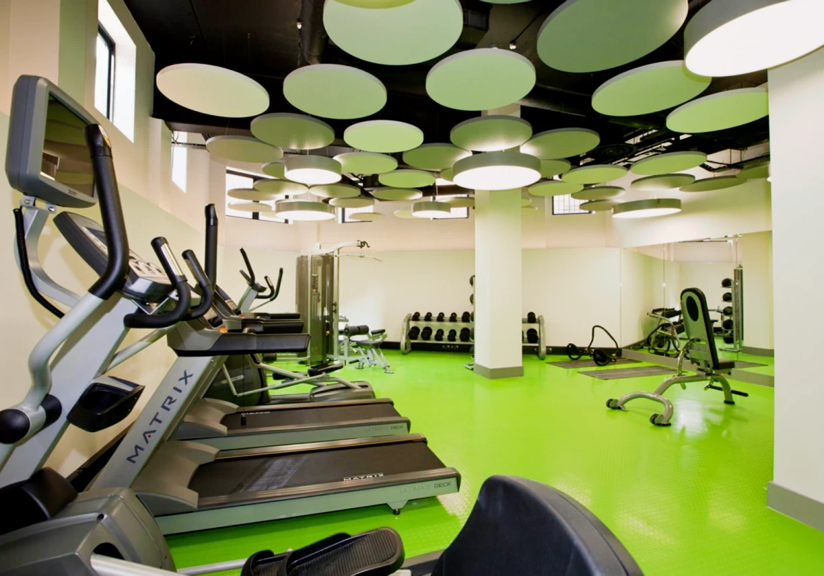 iQ Hollingworth House, Manchester M1 3GW