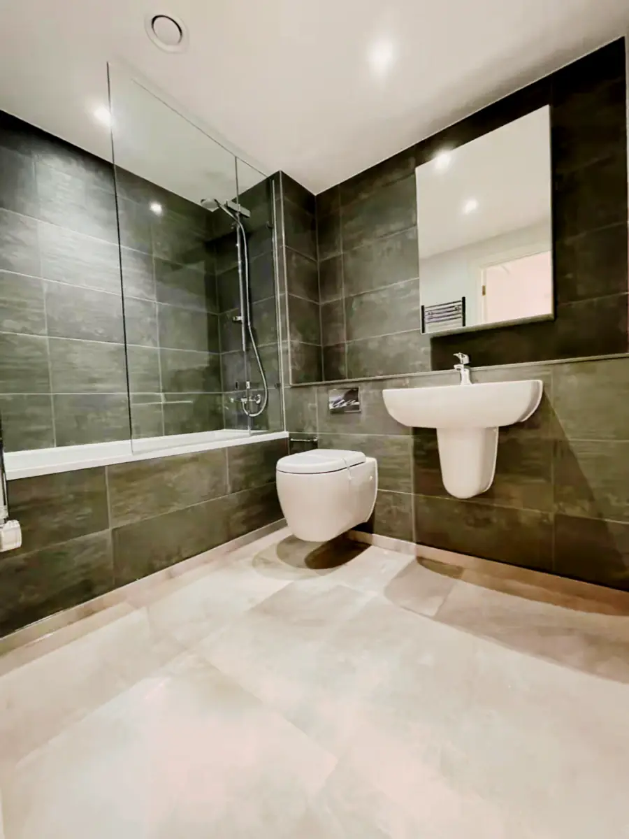 2 Bedroom Apartment