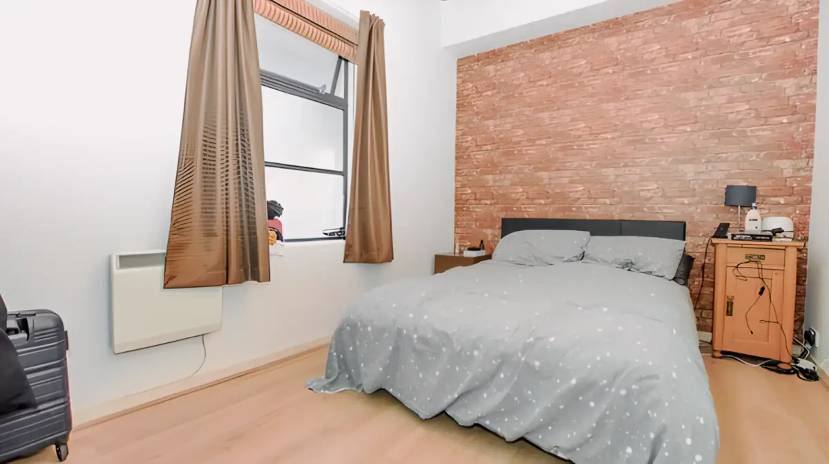 1 Rooms view 1