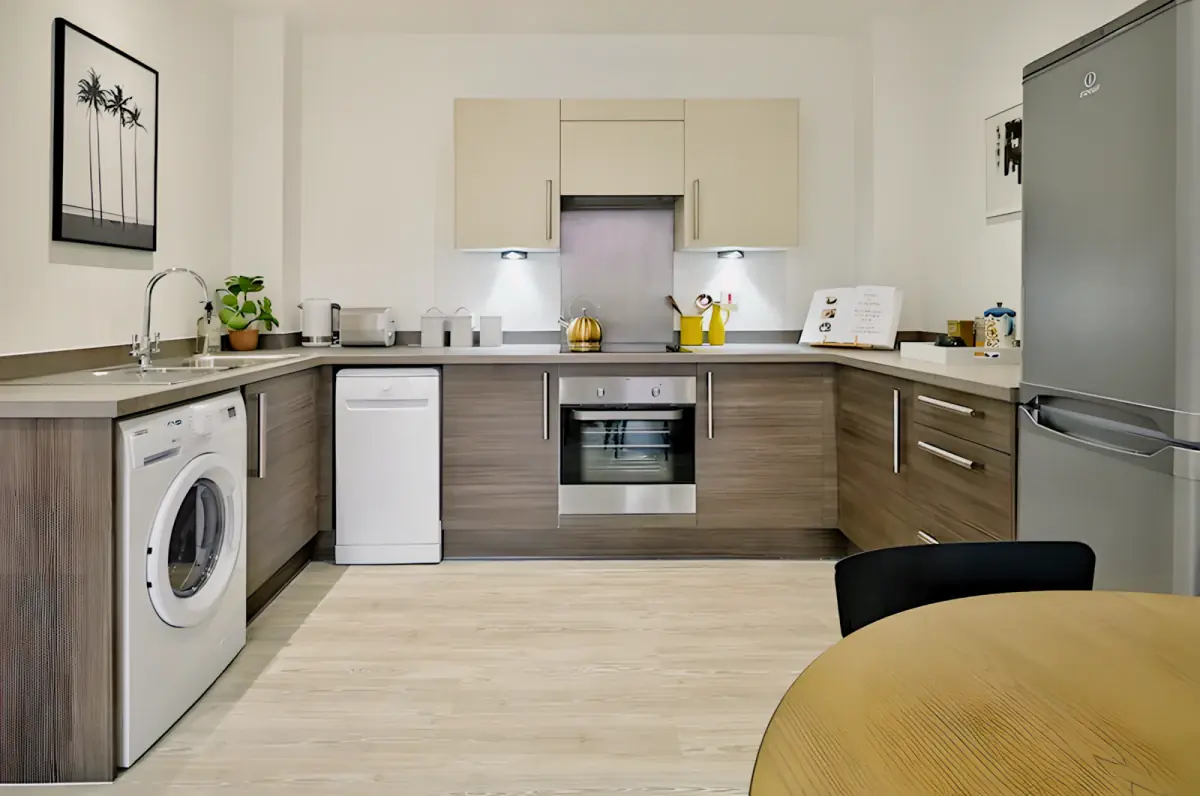 SL-Salford Riverside Apartments, Manchester M5 4RP