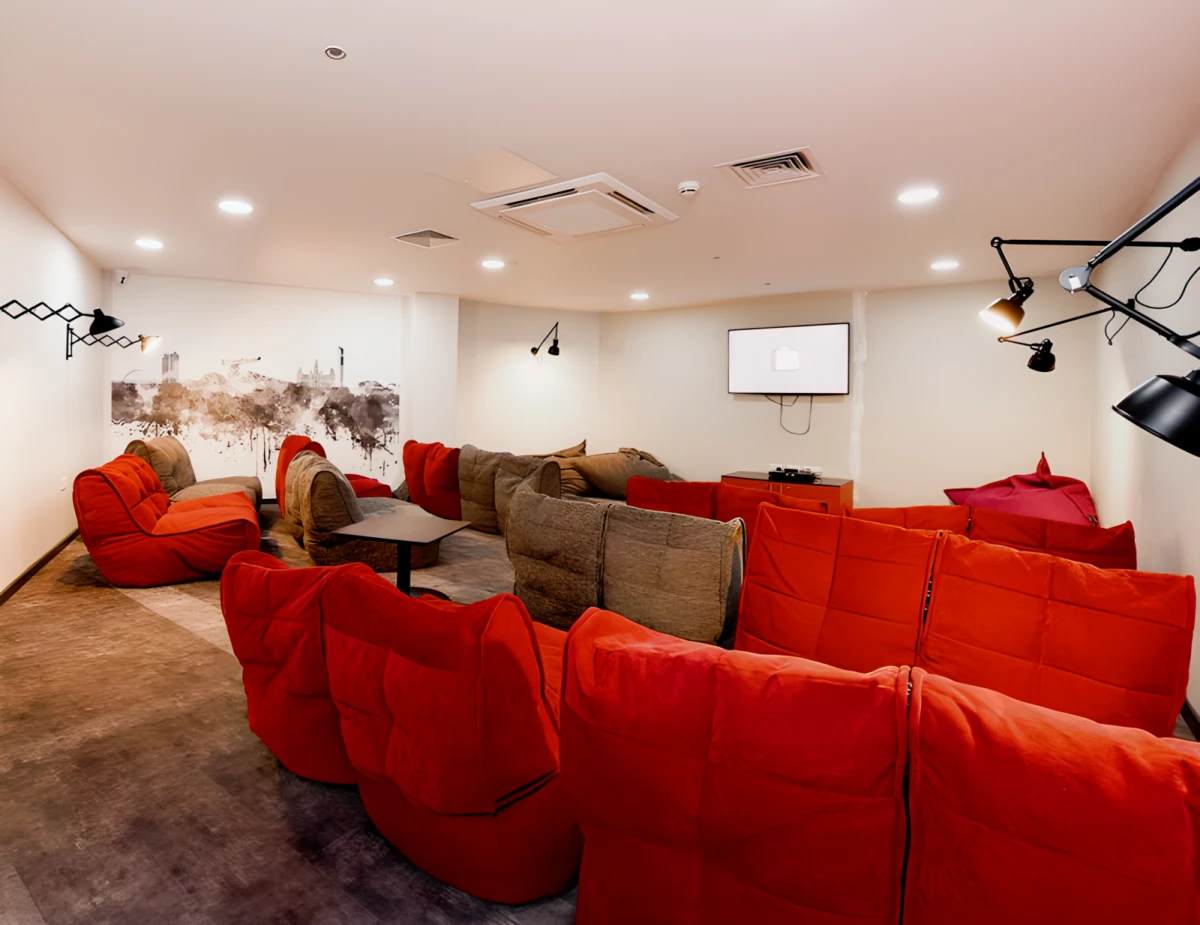 Property resident preview 4