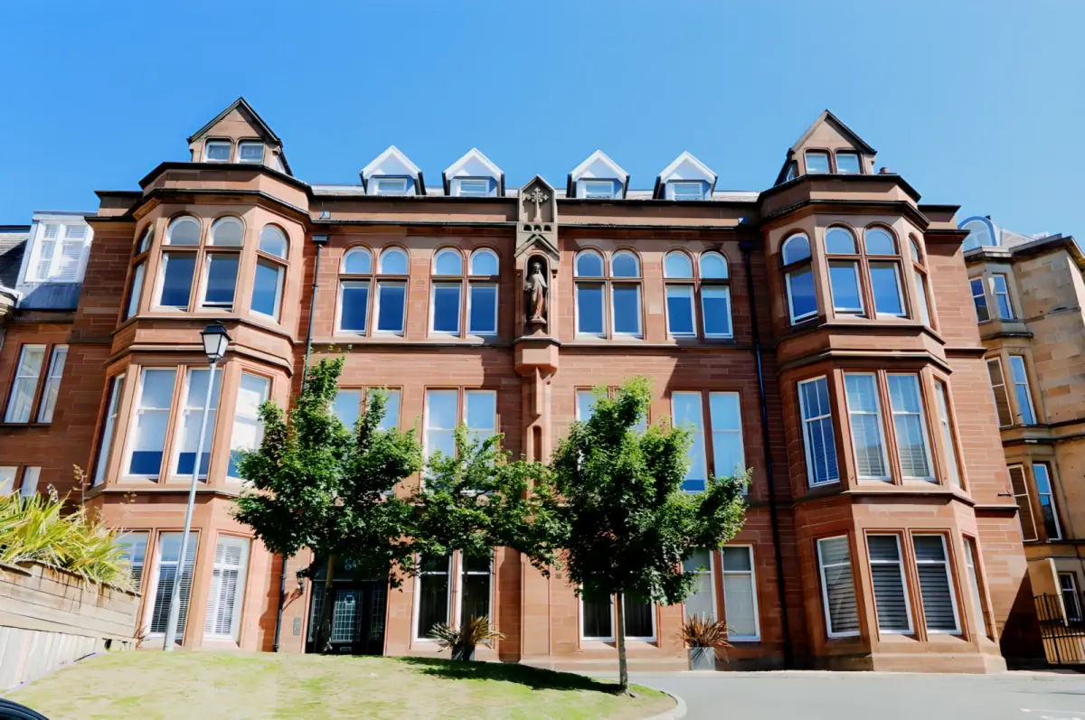 Victoria Crescent Road, G12 9JL