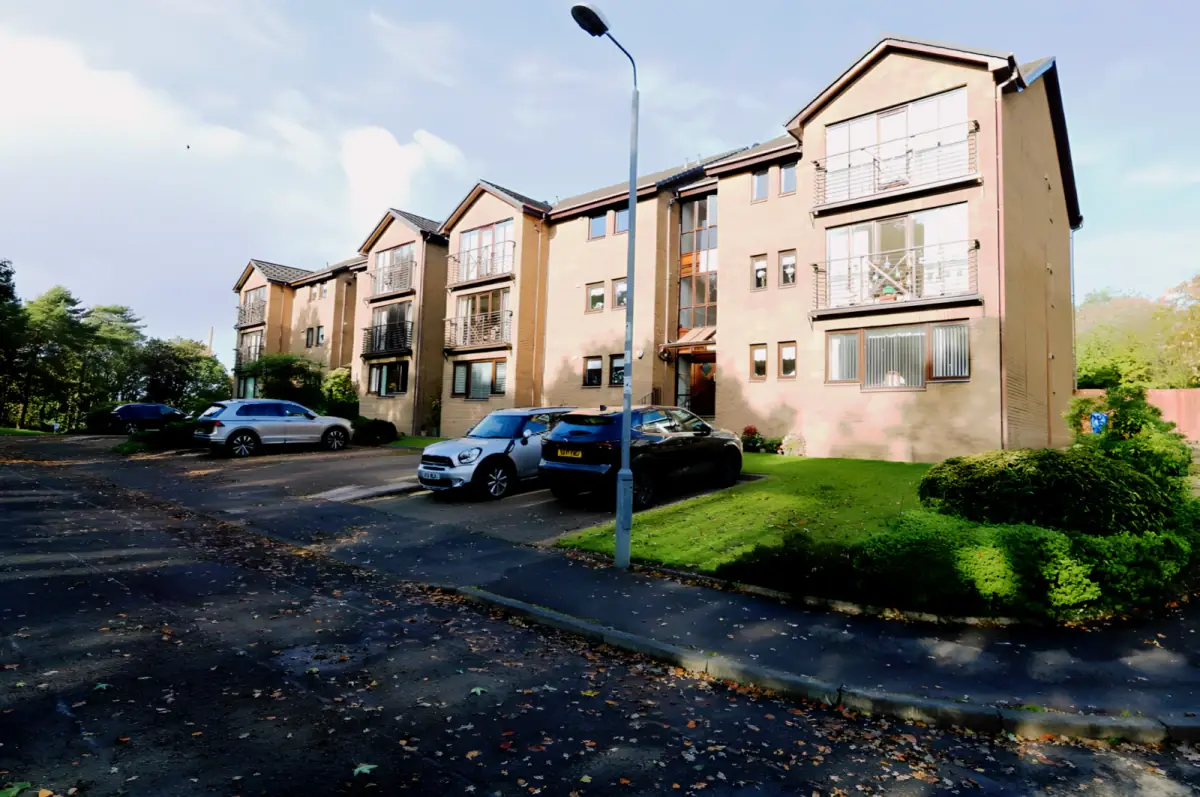 Elderbank, G61 1ND