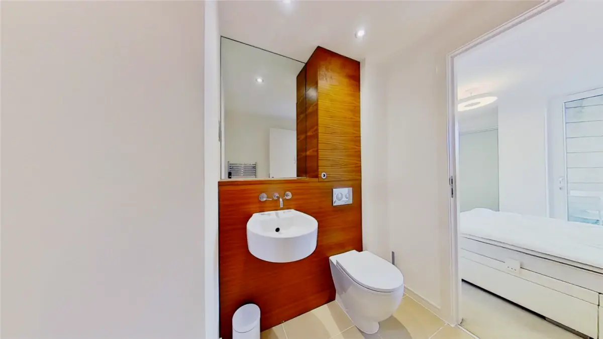 2Bedrooms, 2Bathrooms