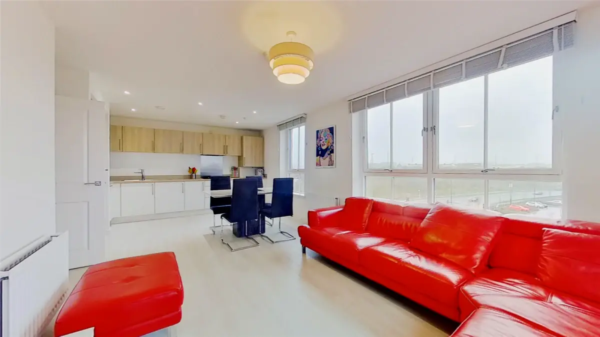 2Bedrooms, 1Bathrooms