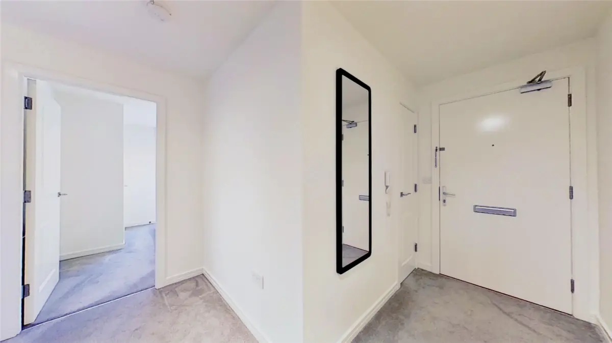 2Bedrooms, 1Bathrooms