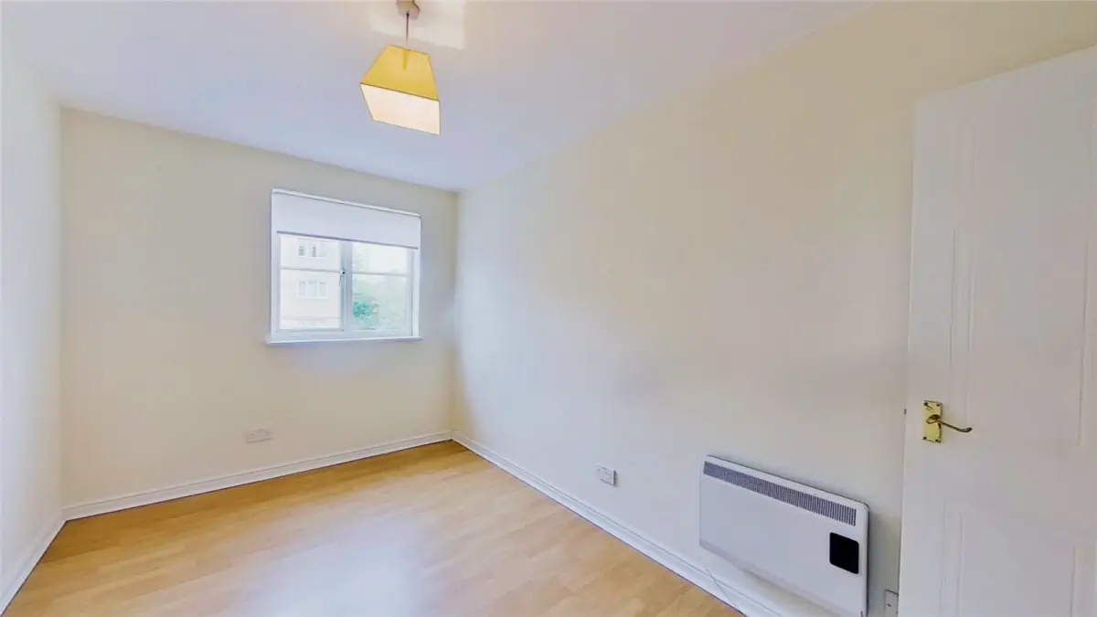 2Bedrooms, 1Bathrooms