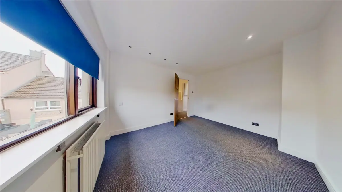 2Bedrooms, 1Bathrooms