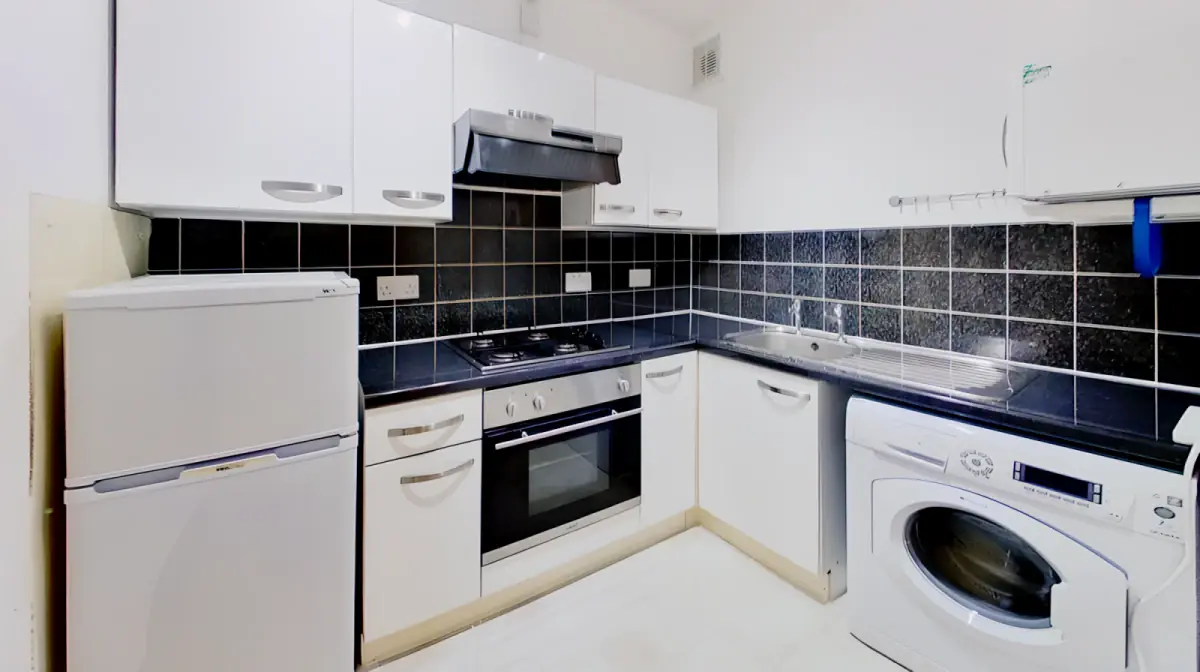 1Bedrooms, 1Bathrooms