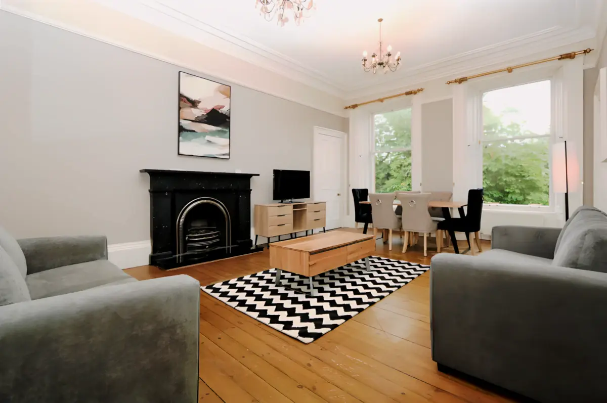 Royal Terrace, G3 7NT