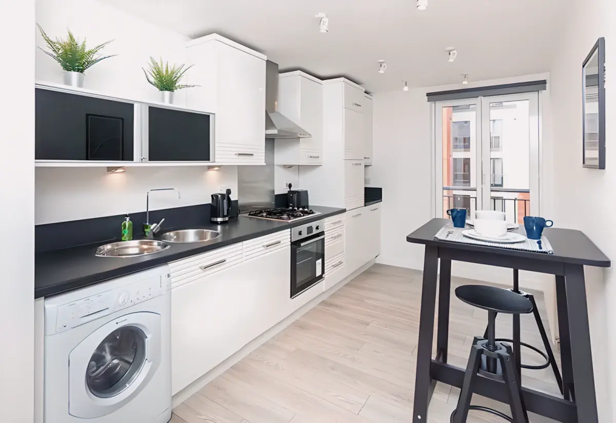 2Bedrooms, 2Bathrooms