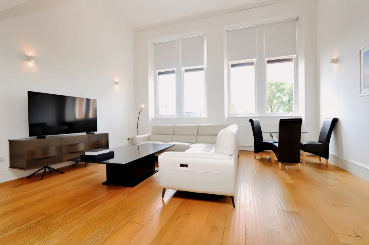 Victoria Crescent Road, G12 9JL