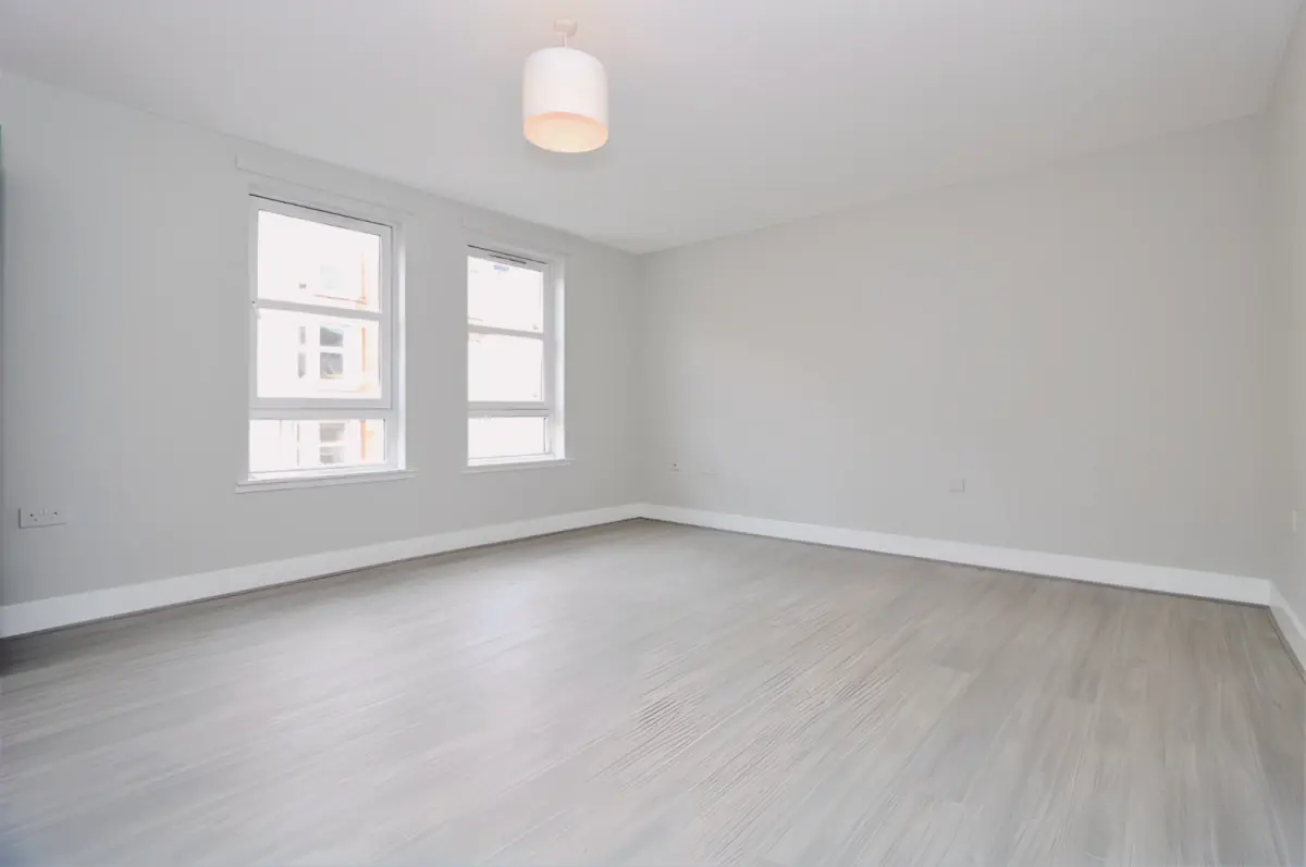 2Bedrooms, 1Bathrooms