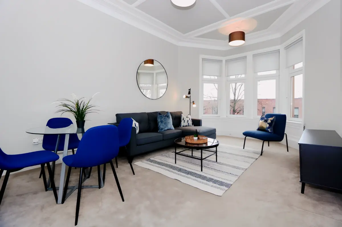 2Bedrooms, 1Bathrooms