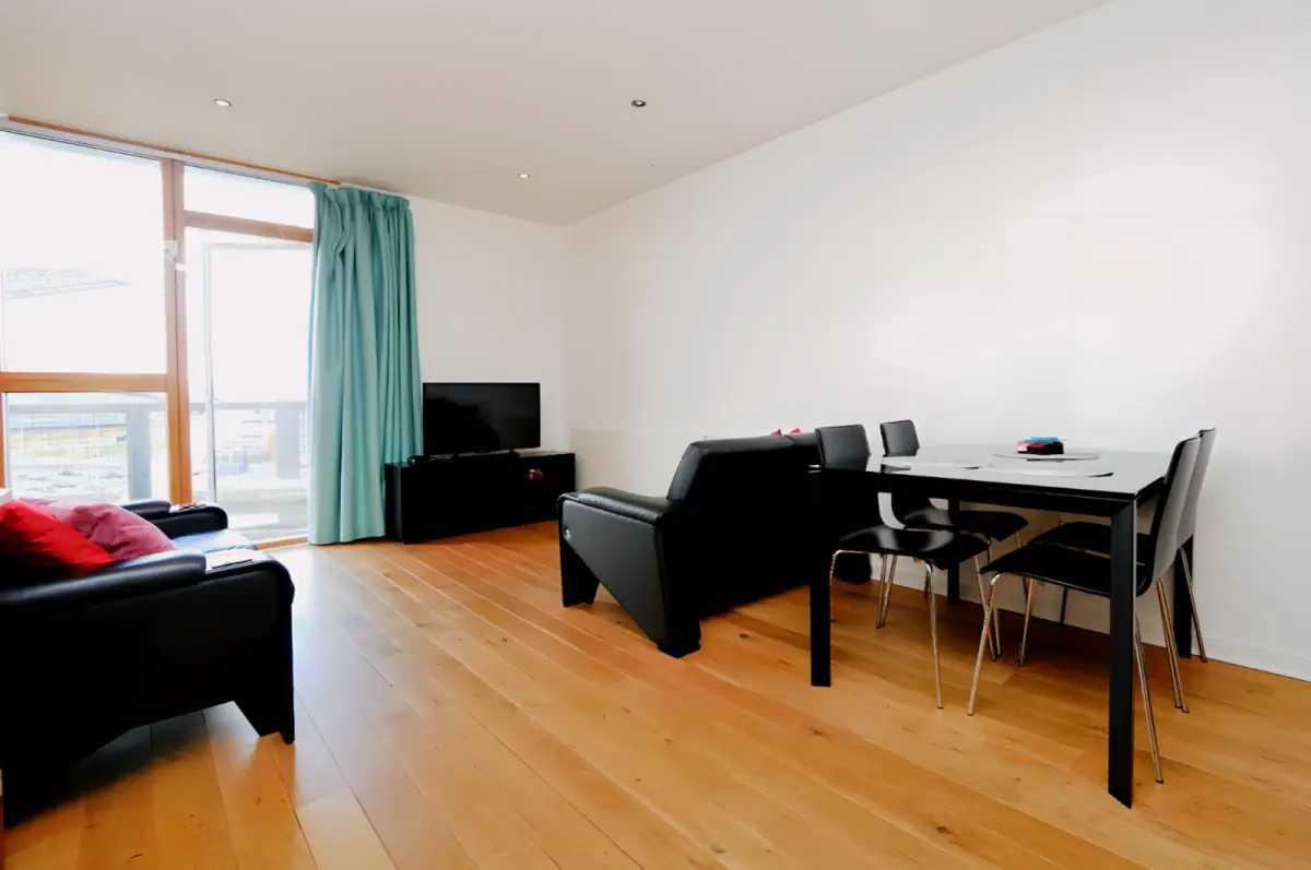 1Bedrooms, Rooms view 1