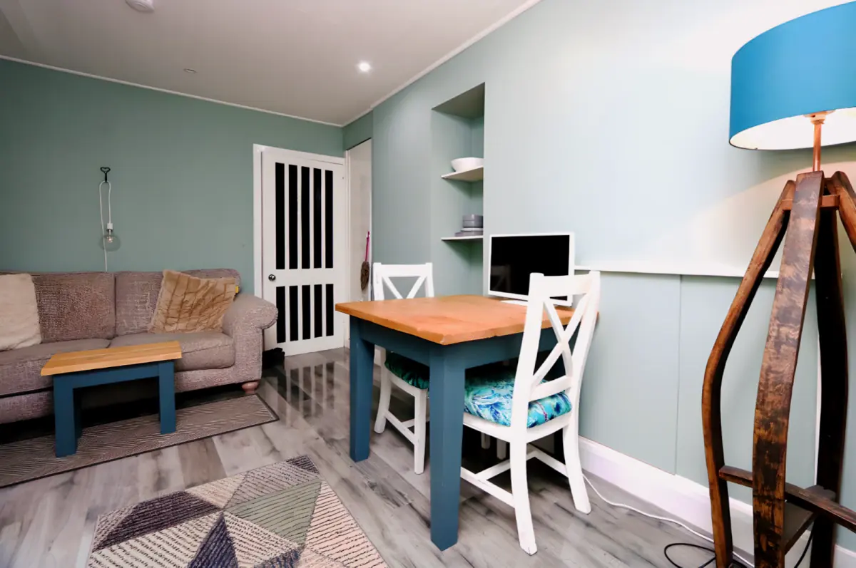 1Bedrooms, 1Bathrooms