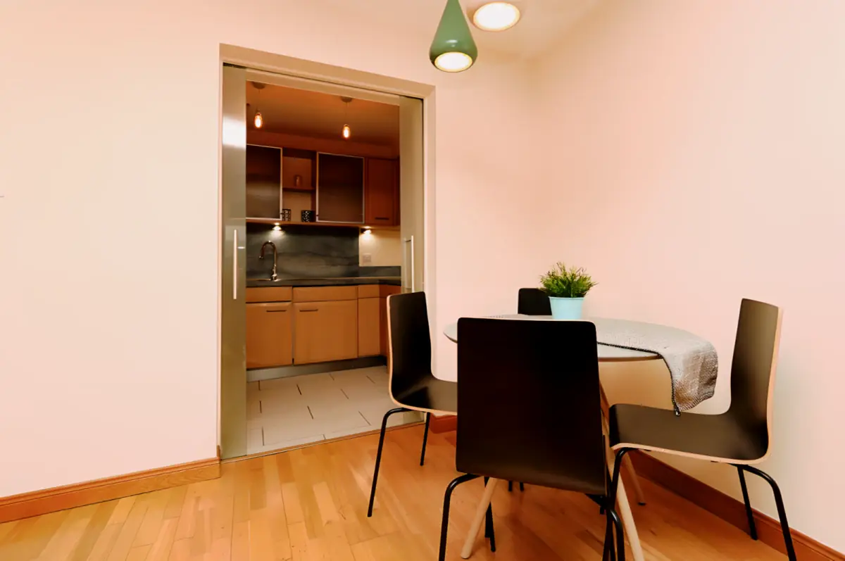 Great George Lane, G12 8BB
