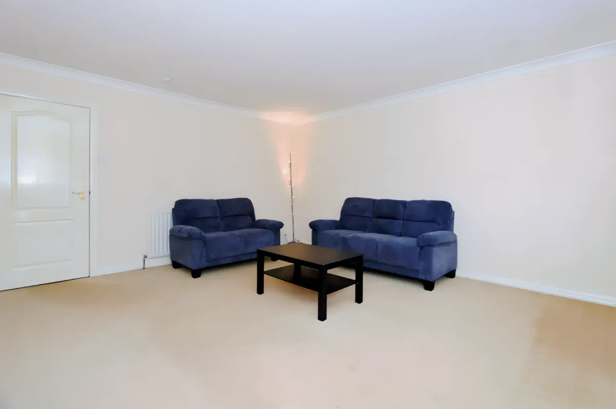 2Bedrooms, 2Bathrooms