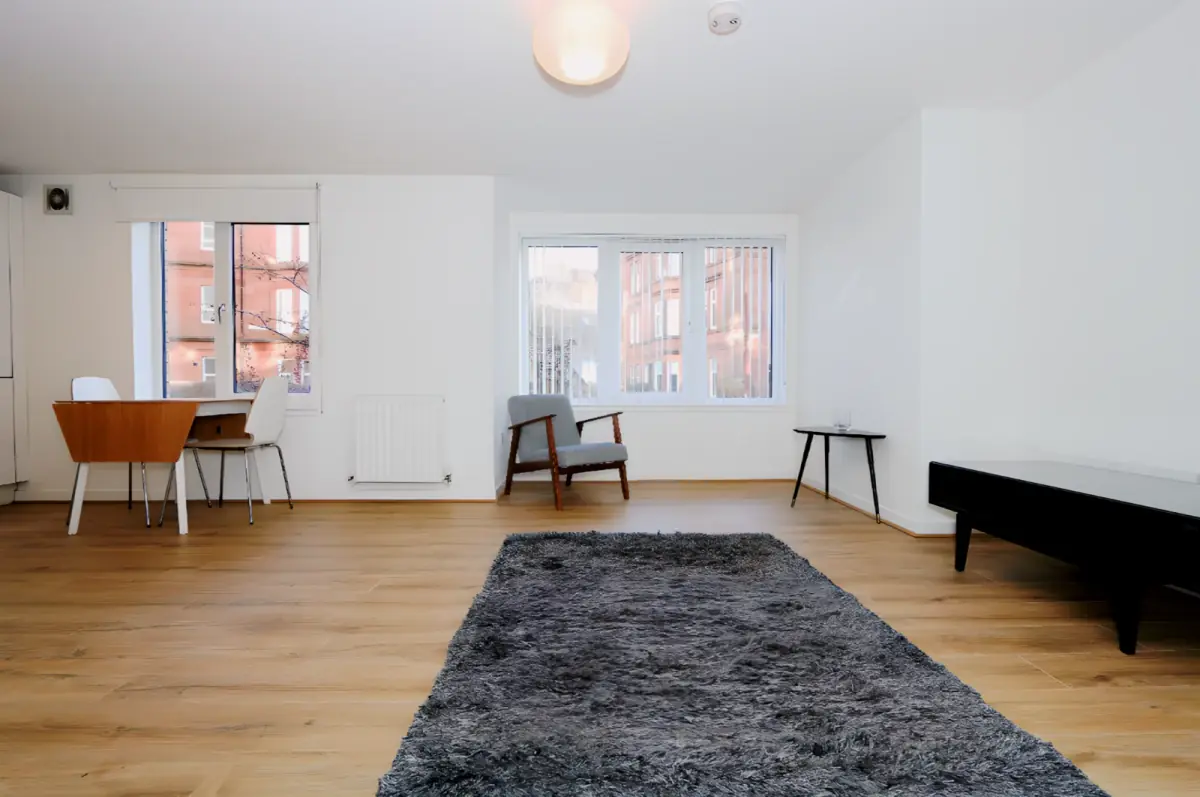 2Bedrooms, 1Bathrooms