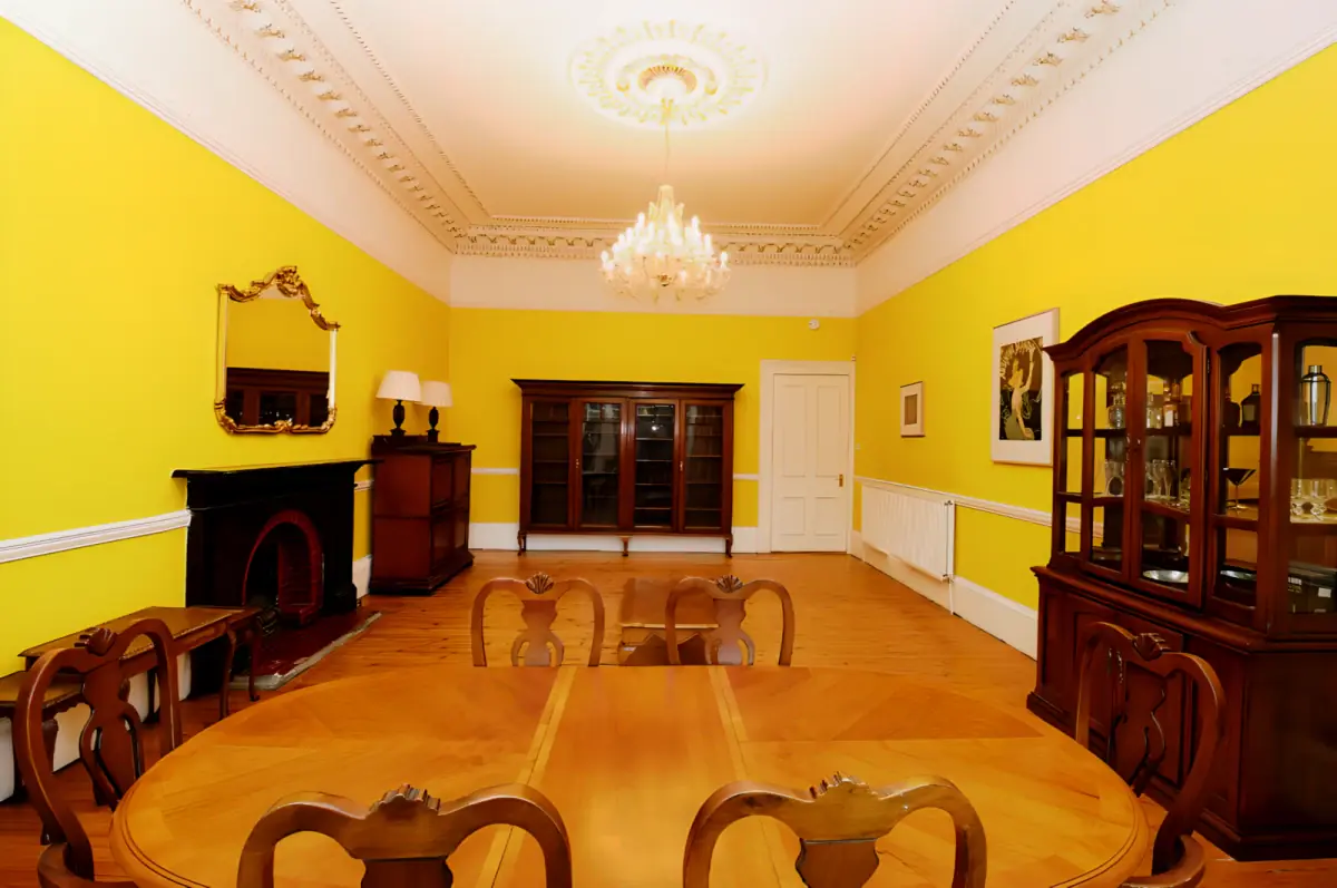 Princes Terrace, G12 9JW