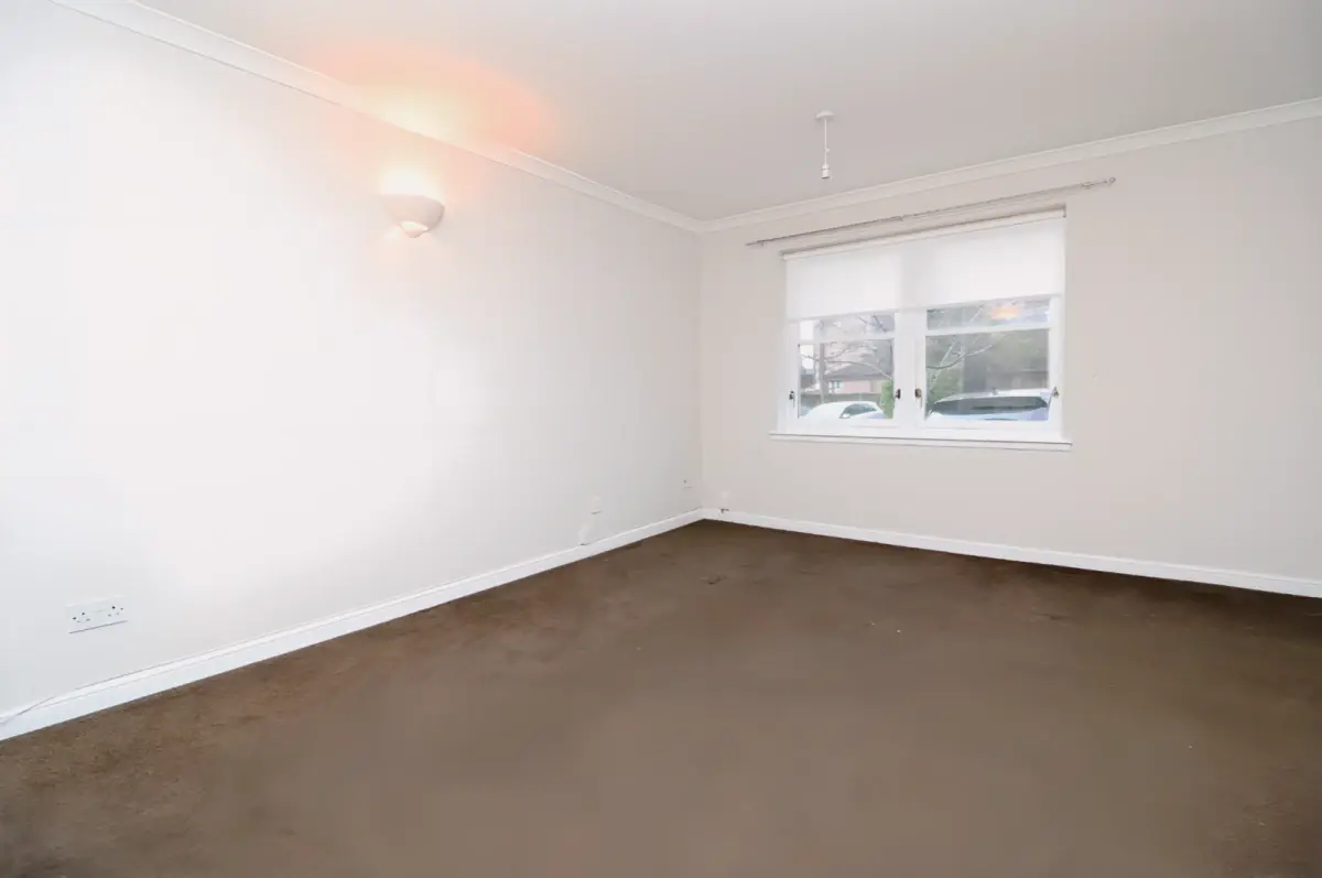 2Bedrooms, 1Bathrooms