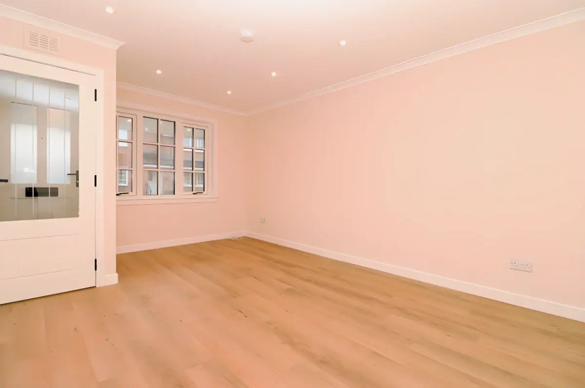 2Bedrooms, 1Bathrooms