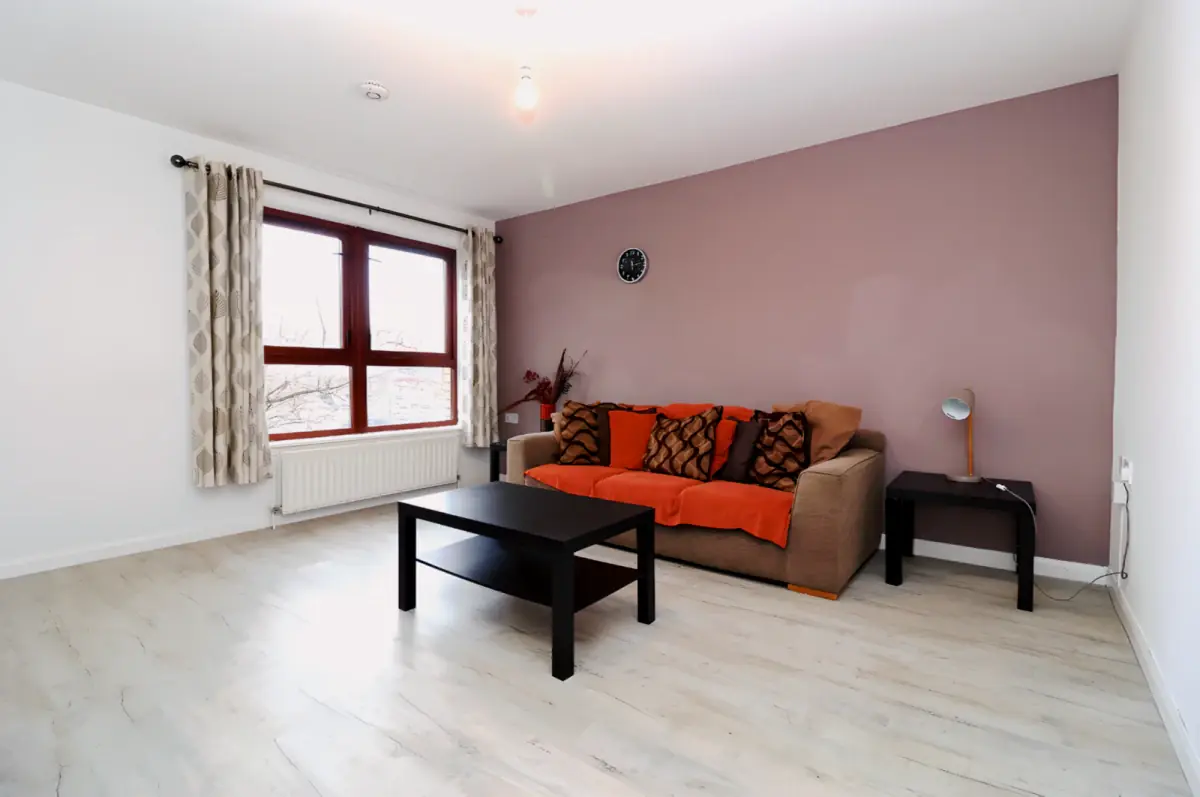 2Bedrooms, 1Bathrooms