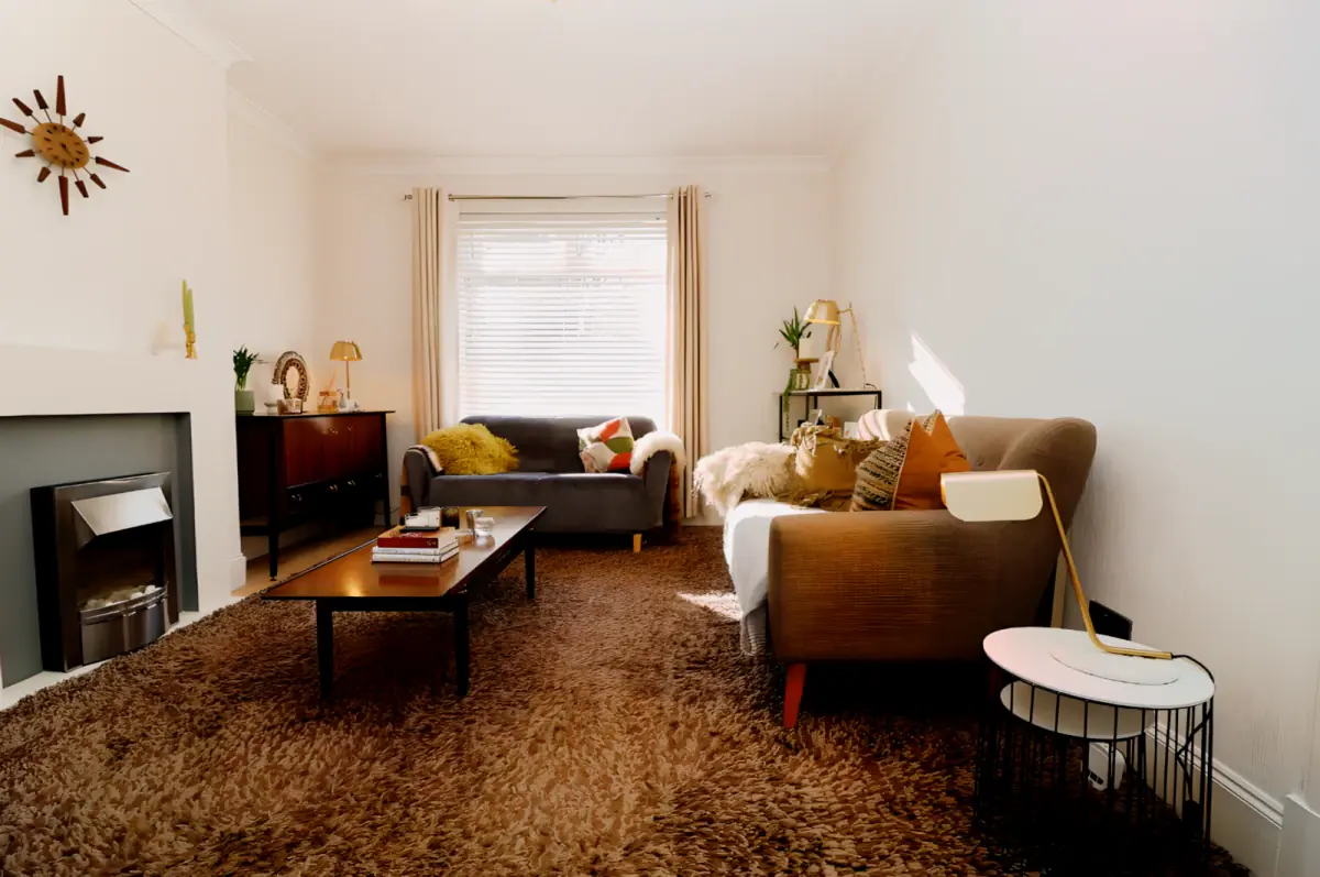2Bedrooms, 1Bathrooms