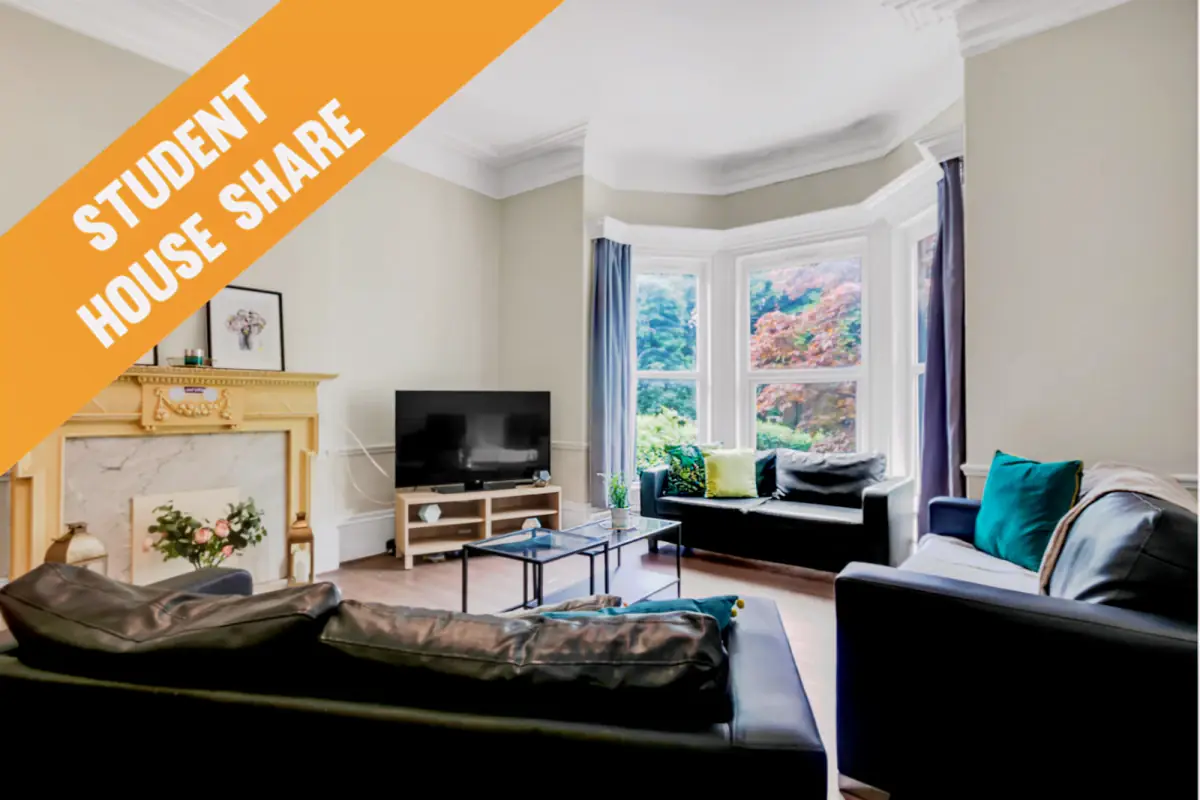 7 Beds 2 Baths