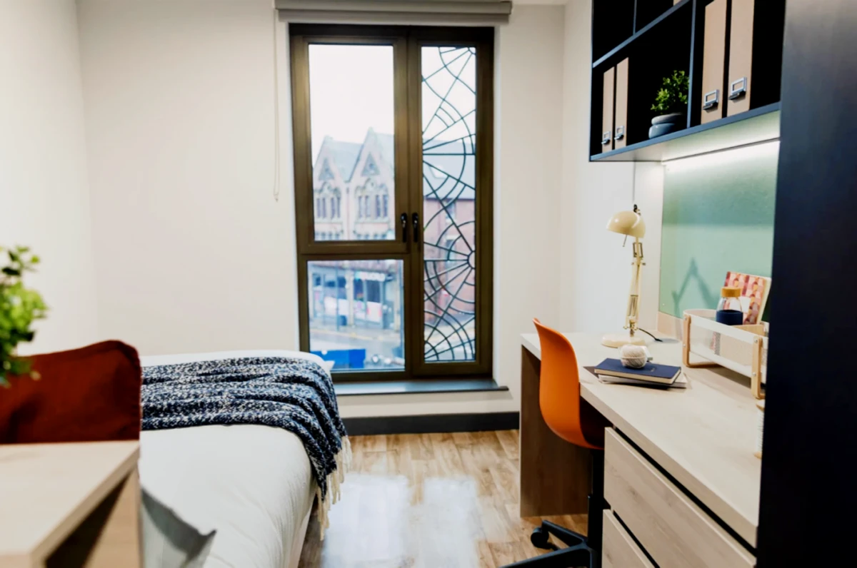 Studio Rooms view 3