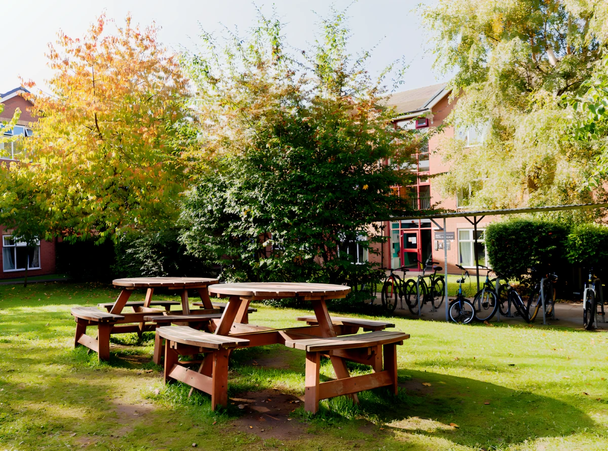 Outdoor Features