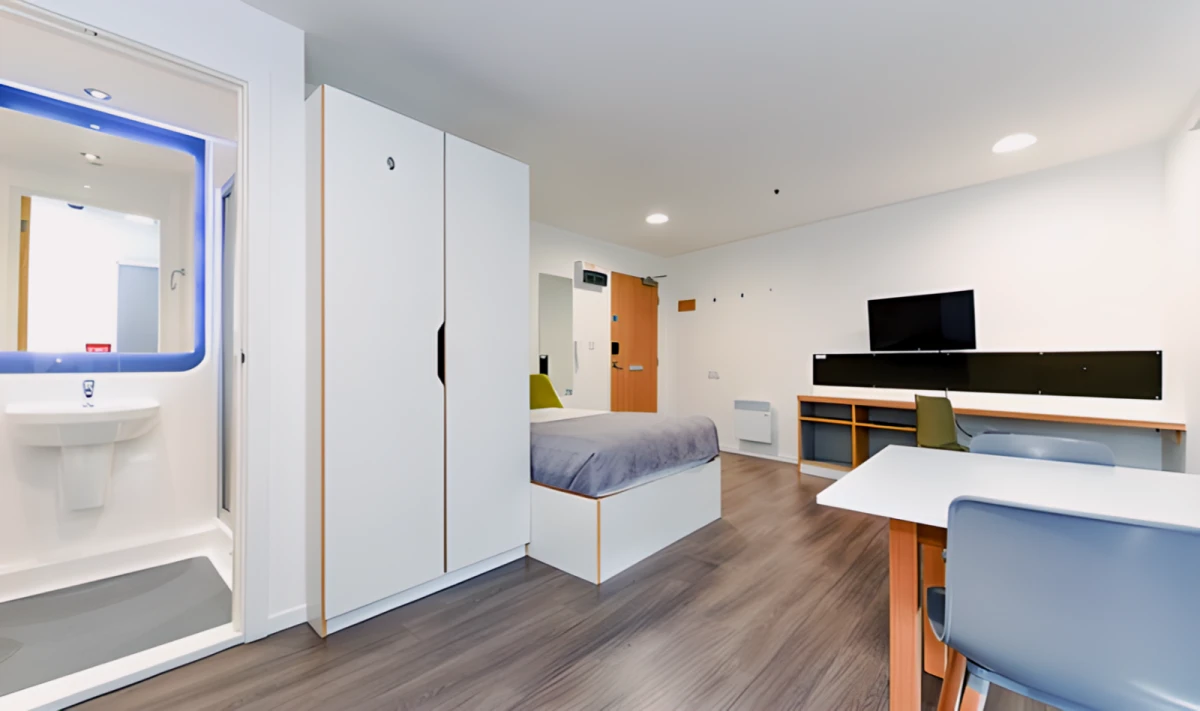 Ensuite Rooms view 3