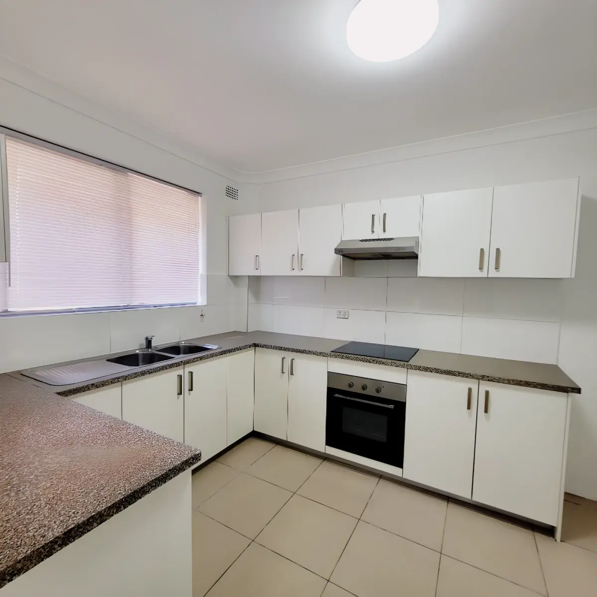 2 Bed 1 Bath