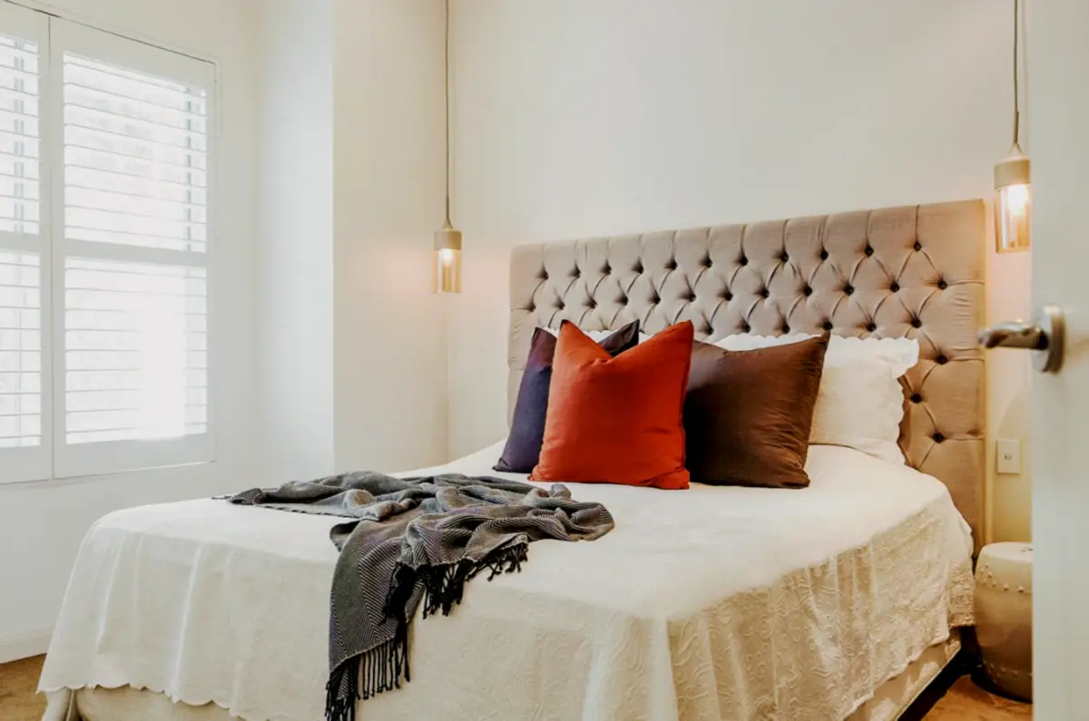 4 Bed 2 Bath