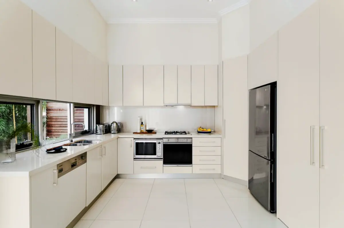 4 Bed 2 Bath