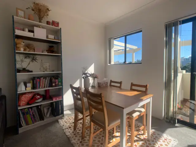 2Bedrooms, 1Bathrooms