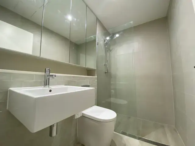 1Bedrooms, 1Bathrooms
