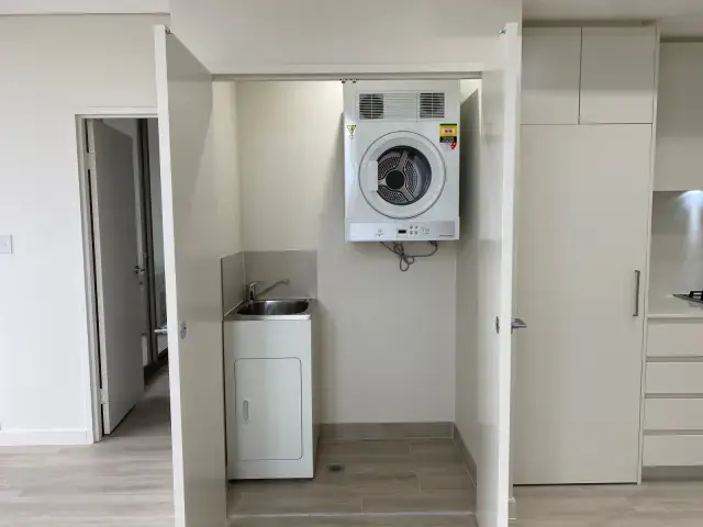 1Bedrooms, 1Bathrooms
