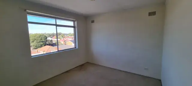 1Bedrooms, 1Bathrooms