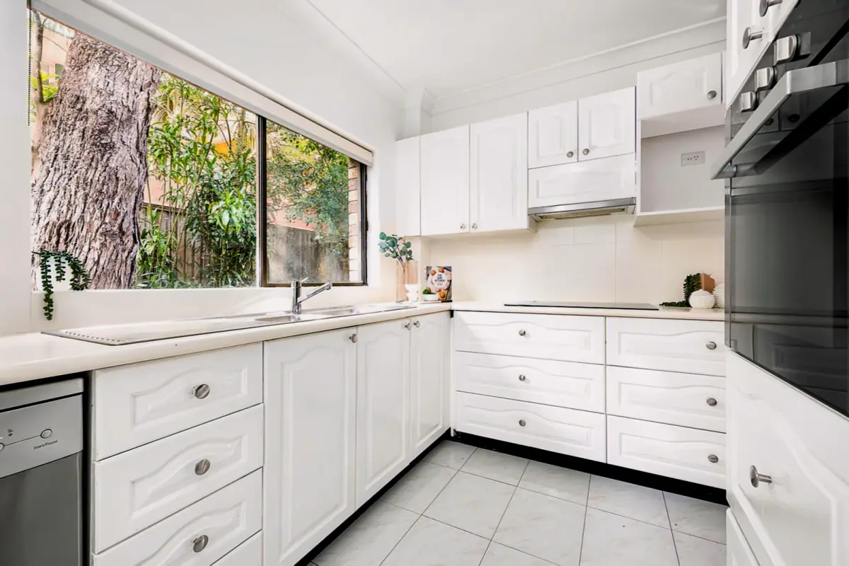 3Bedrooms, 2Bathrooms