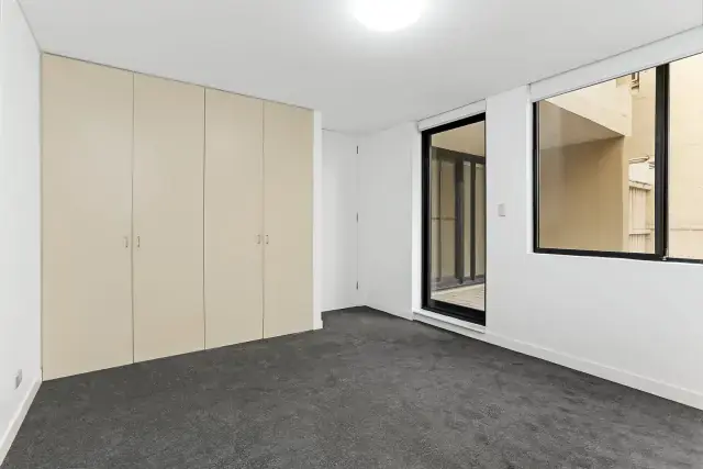 1Bedrooms, Rooms view 1