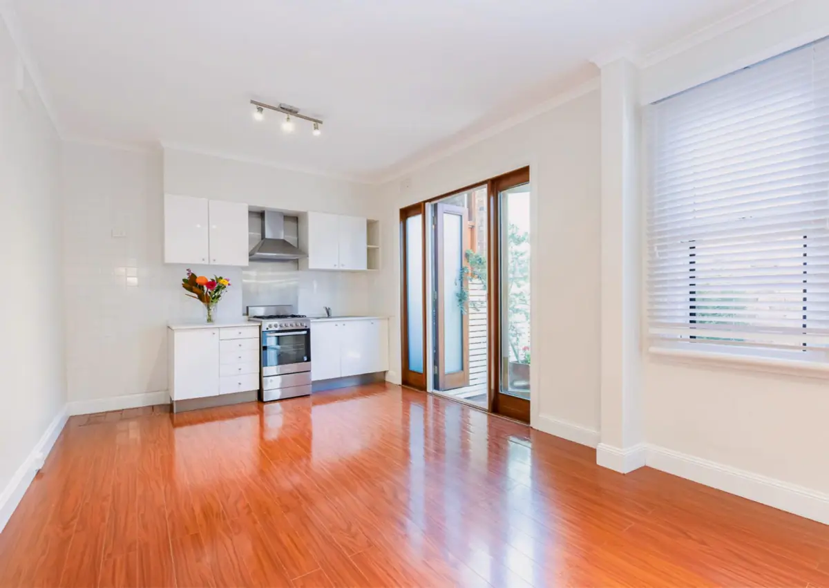 1Bedrooms, 1Bathrooms