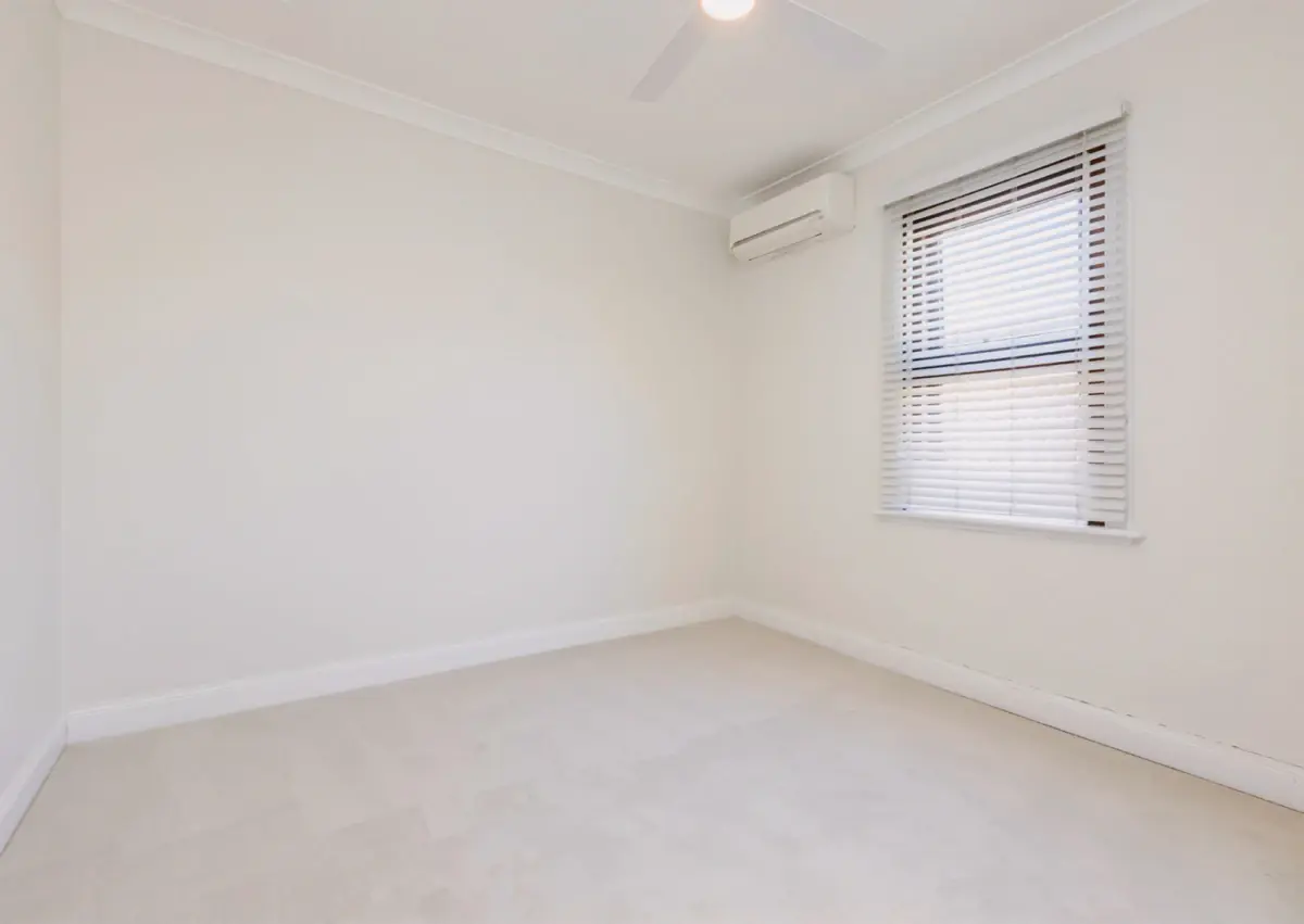 1Bedrooms, 1Bathrooms