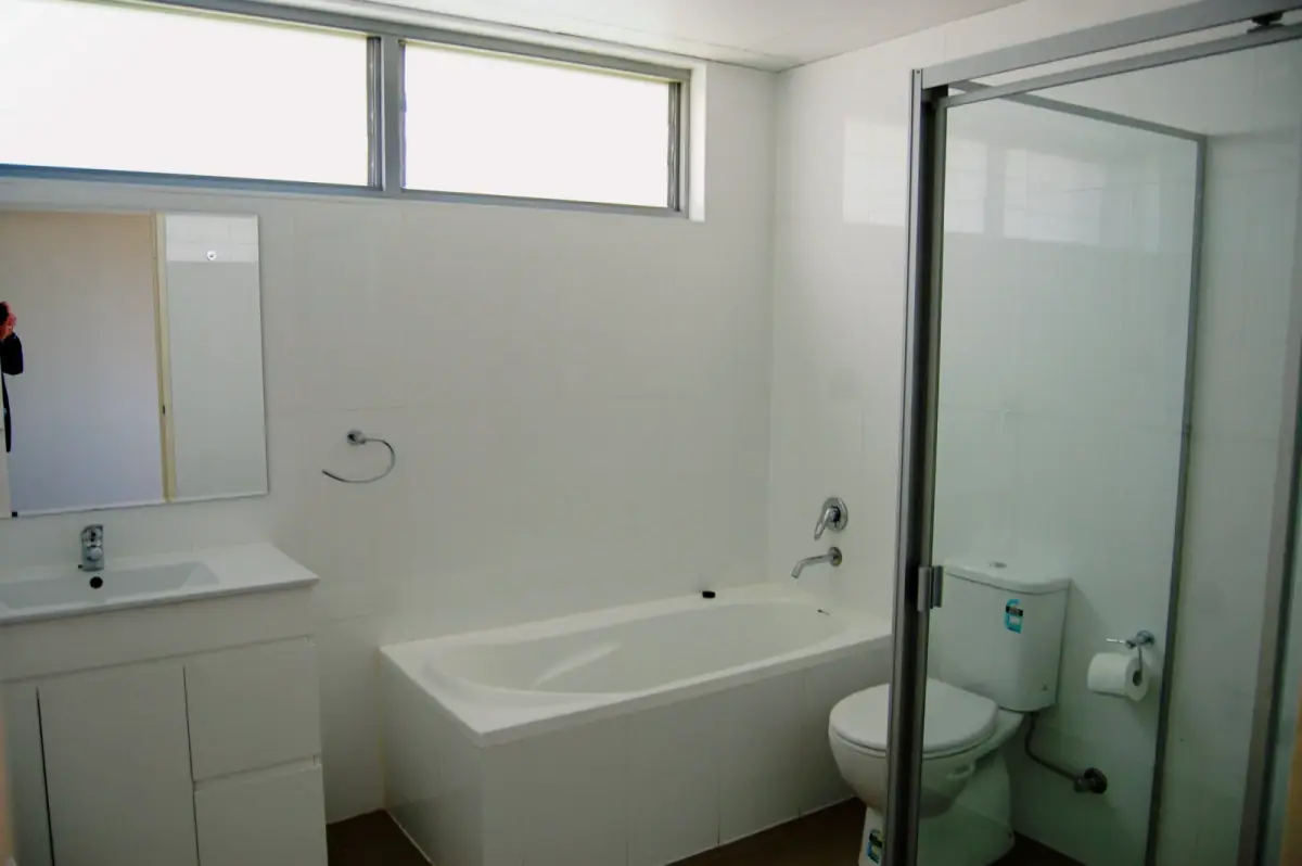 2Bedrooms, 2Bathrooms