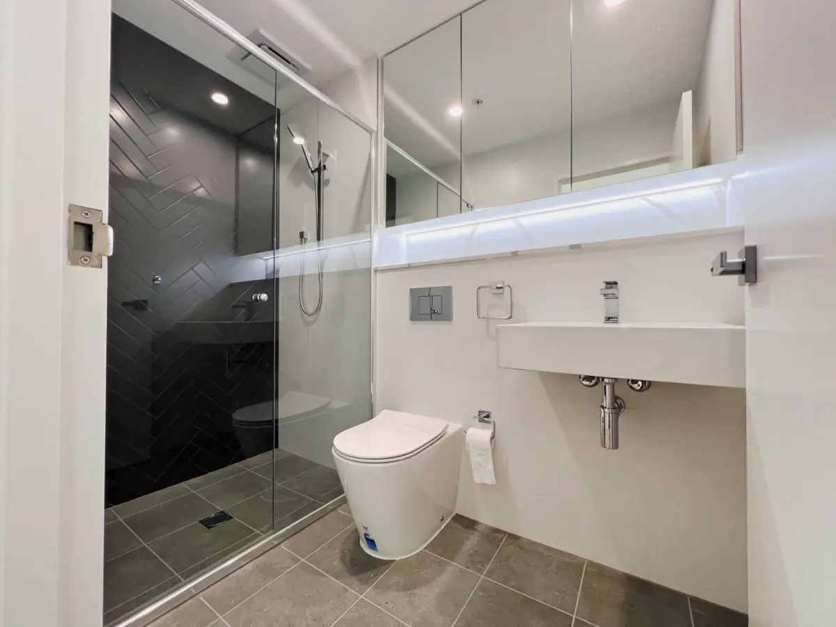 1Bedrooms, 1Bathrooms