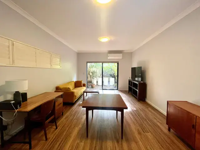 1Bedrooms, 1Bathrooms