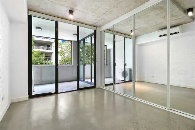 2Bedrooms, 2Bathrooms