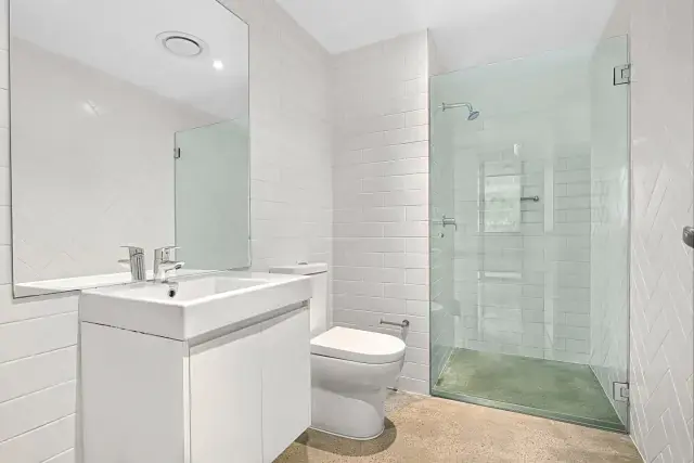 2Bedrooms, 2Bathrooms
